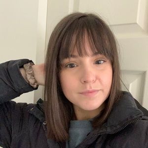 Meet your Posher, Julia